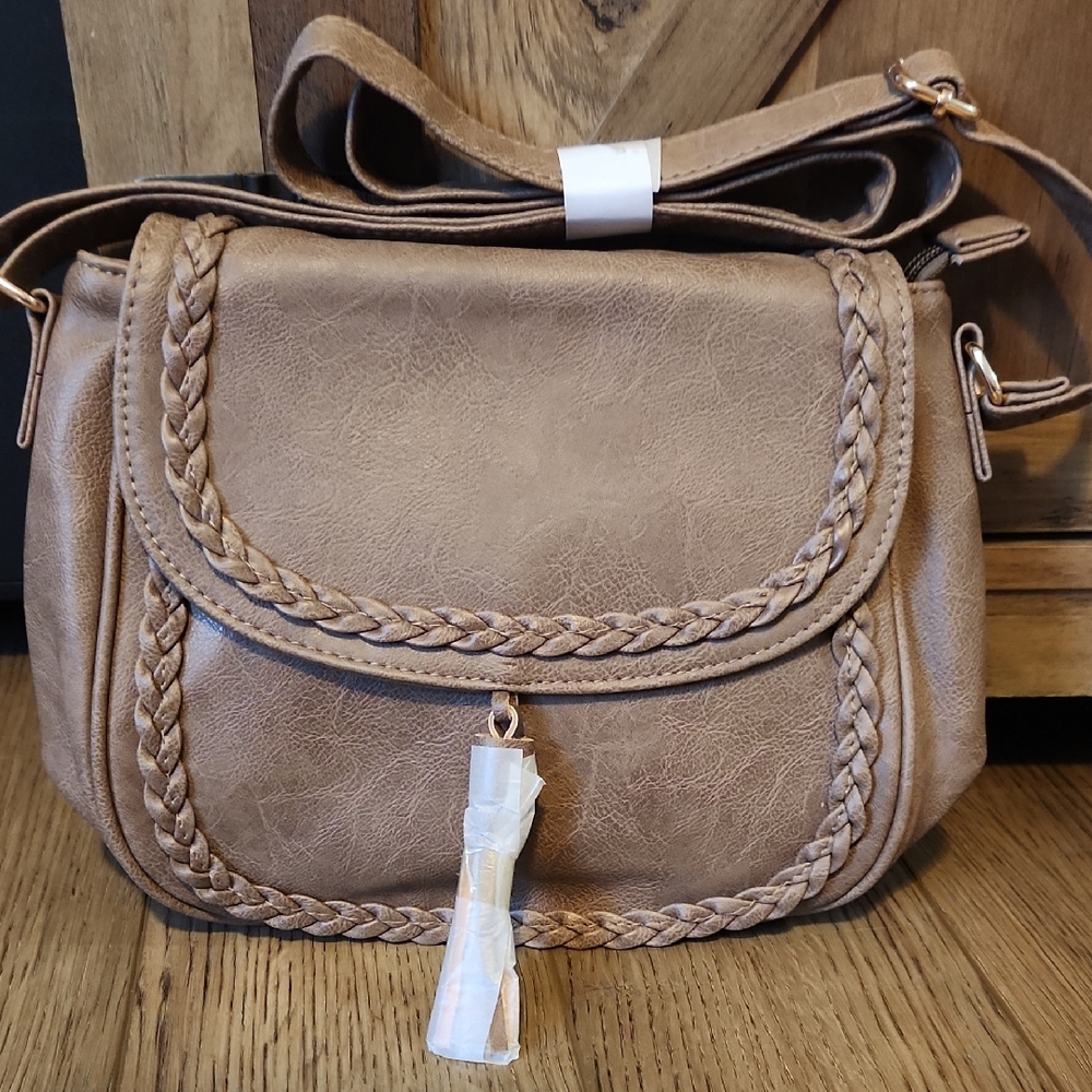 Elegant Tan Braided Women's Bag